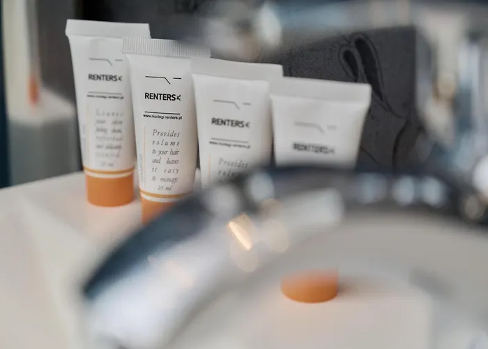 Comfortable & Cozy With Balcony - Klimasa By Renters * Wrocław