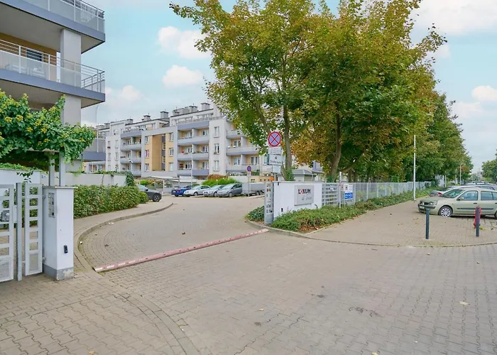 Appartement Comfortable & Cozy With Balcony - Klimasa By Renters Wrocław