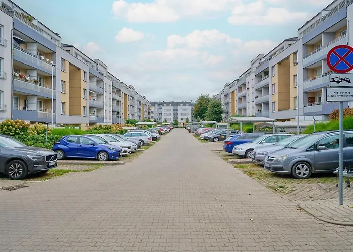 Apartamento Comfortable & Cozy With Balcony - Klimasa By Renters *